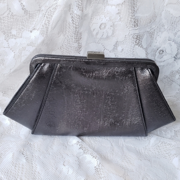 Zac Posen Metallic Gray Textured Crossbody Bag/Clutch. - Picture 2 of 14